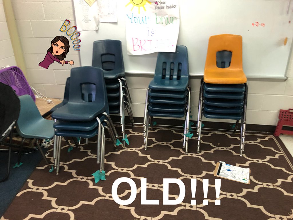 Adriana8529's tweet photo. Out with the old AND in with the NEW #flexibleseating!! Great things are happening at WNH! #schoolisntover #studentskeeplearning @OKCPS @RedDirtRoss https://t.co/1796G6XyEz