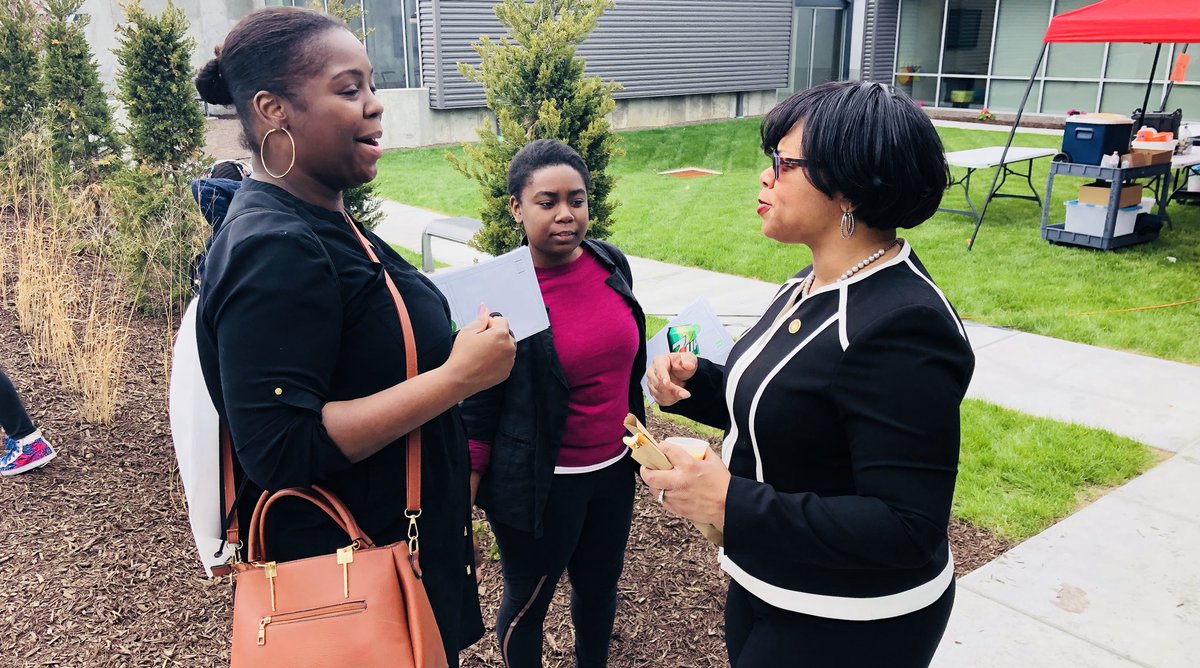 SenatorNasheed's tweet image. Dancing, food, activities &amp;amp; most importantly, resources @deaconessfound community fair. I'm always encouraged by the hard work of @RevStarsky. #FunFilledDay