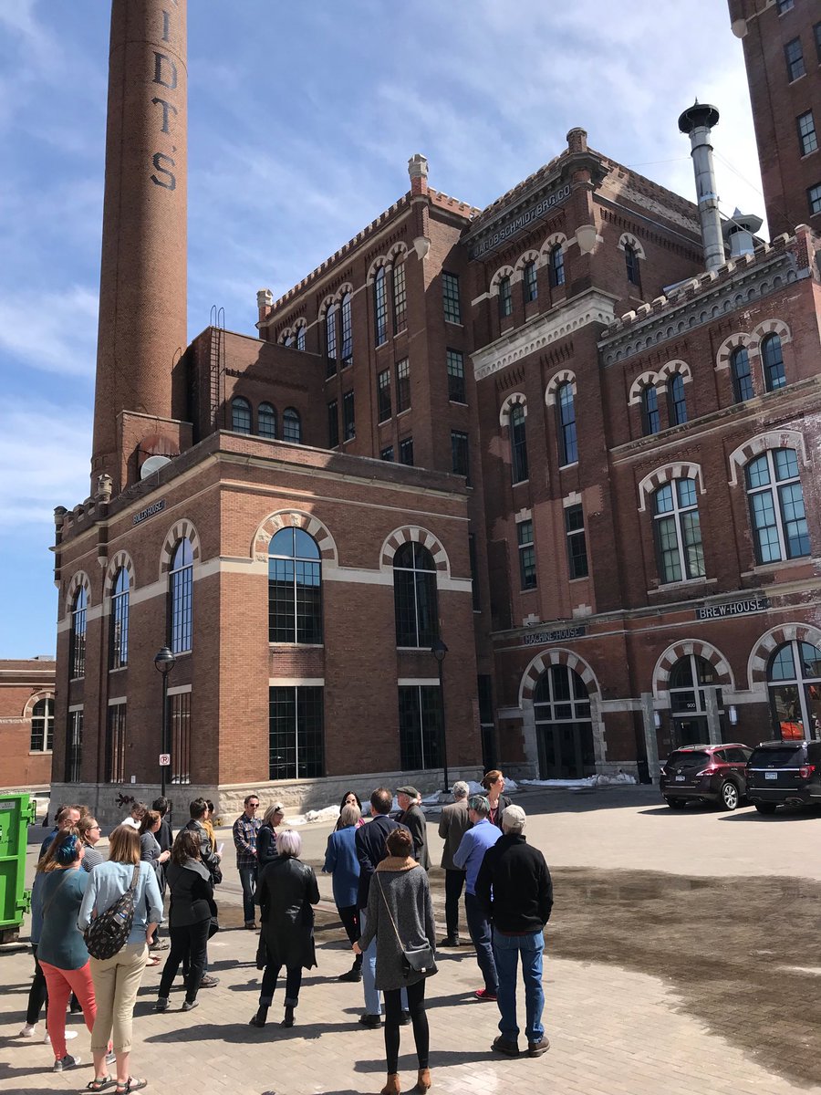 VictoriaMYoung's tweet photo. Perfect day for an @SAH1365 tour! #SAH2018 https://t.co/yw1lU1bhme