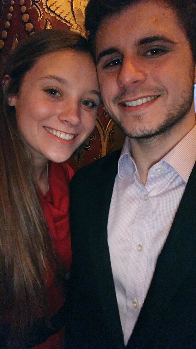 Just another birthday shoutout to the very best, you make my heart happy❤️ thanks for FINALLY turning 19 so that we can go to Canada😉 love you!🎈🎉🎉