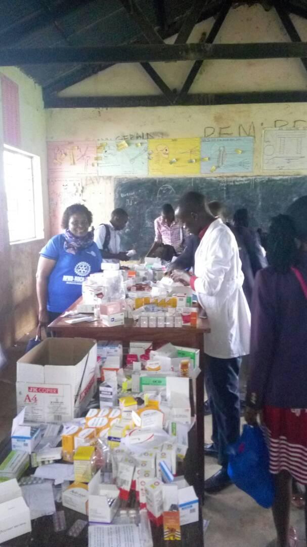 RotaractNaguru's tweet photo. It is always a privilege serving the community. RFHD18 @RotaryGulu @RotaractGulu @rotarykampalan1 @RotaractBukoto @RKawaddwa @dkyali @tickberry3 @m_ojok @LubowaRotaract @lumaatic @patienceasiimwe @markbita1 @RichardSemo0 @D9211Rotaract @RotaractKlaCity https://t.co/5032hSYKTy