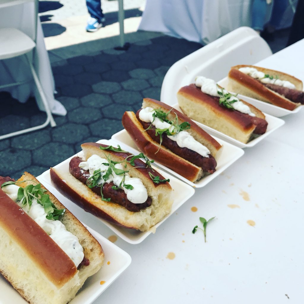 TasteofBatPark's tweet photo. https://t.co/gs8KvXRdT5
