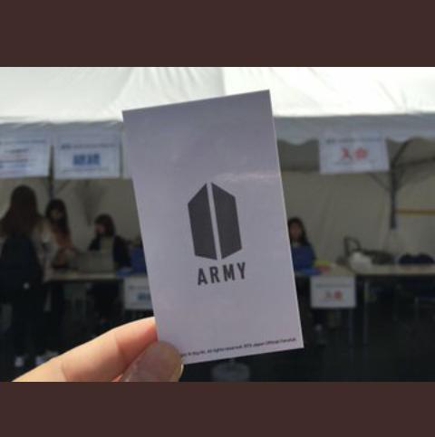 ArmyFor66043964's tweet photo. #BTS #ARMY 

Uma coisa que eu sou.e sempre vou ser ❤💋😍 https://t.co/FphAW1bTQQ