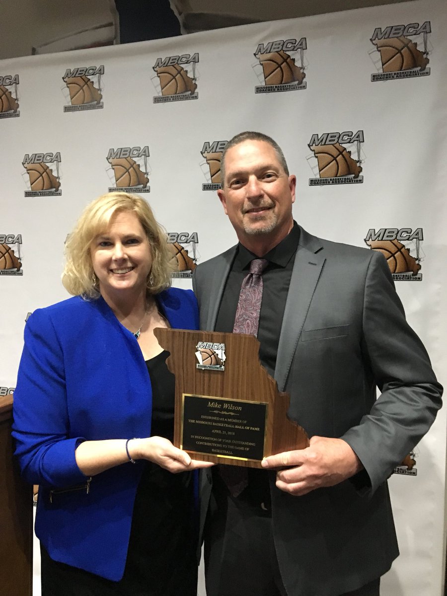 MbcaCoaches's tweet photo. Congrats to Mike Wilson on his induction into the #MBCAHallofFame in our 2018 Class https://t.co/Zvl6NhuyFV