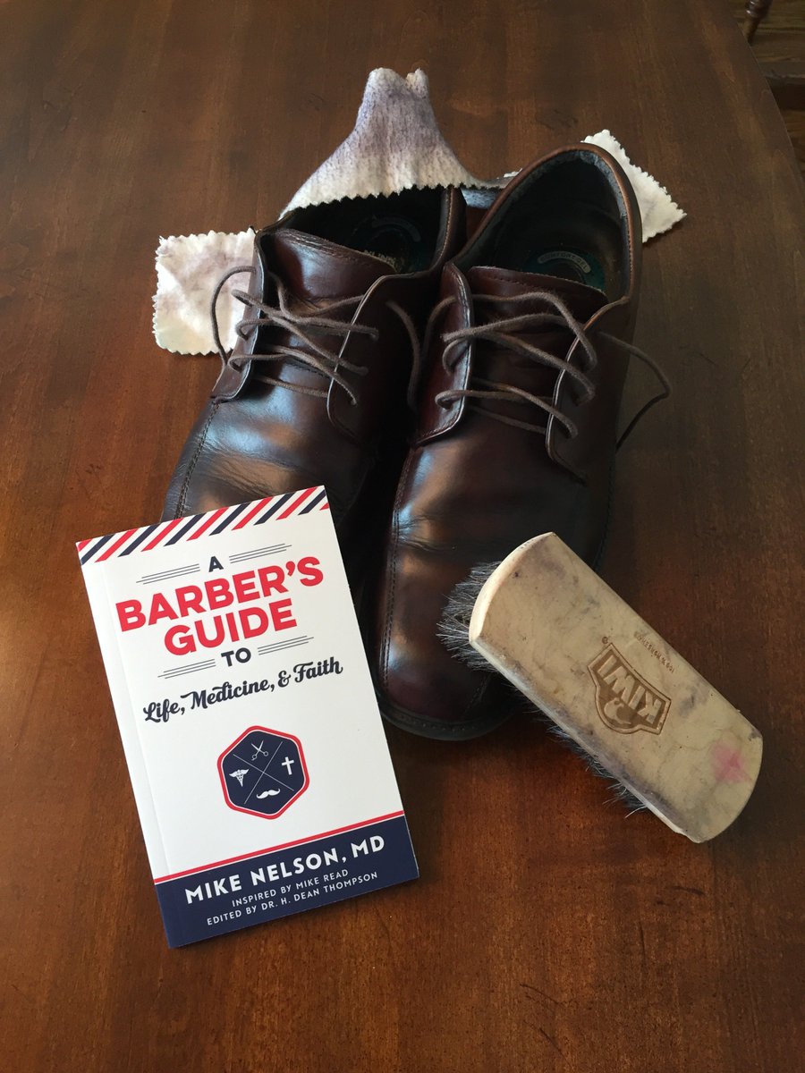 ABarbersGuide's tweet photo. Graduation season is upon us! @ABarbersGuide has nothing to do about shining shoes, but very much relates to preparing your graduate to be a young professional. Teach your graduate to shine their shoes and pick them up a quick useful read! 
https://t.co/tqhczDcmT2 https://t.co/b9JNTt9kTM