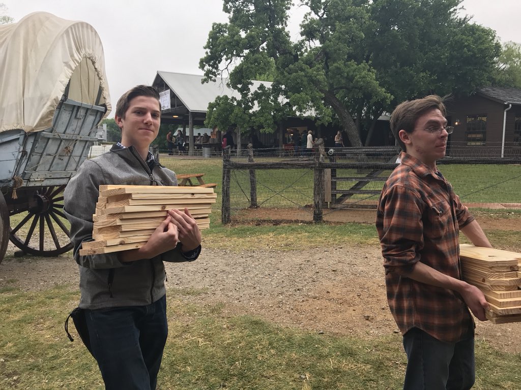 <a href="/GvineNHS/">Grapevine NHS 17-18</a> These guys make Nash Farm look fun!