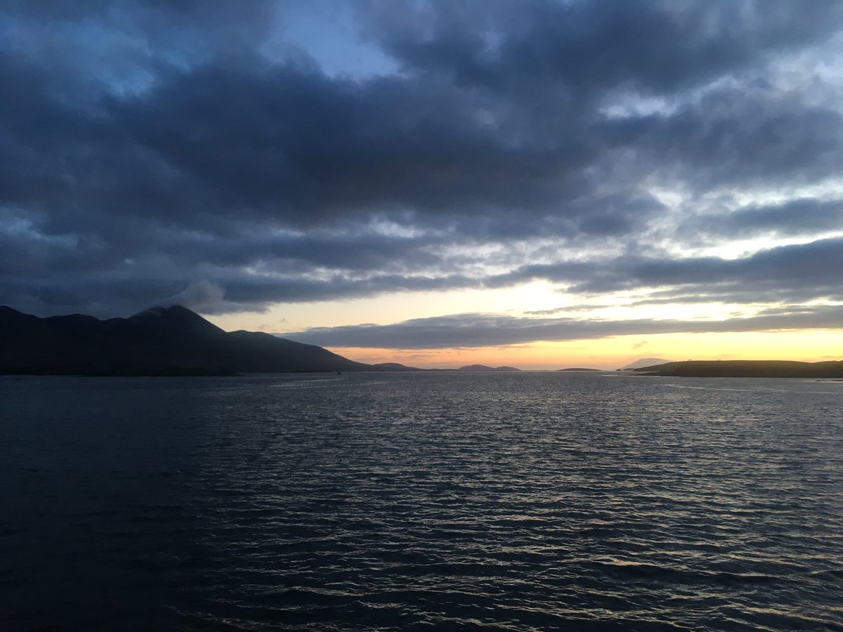 RDShoulder's tweet image. Shoulder arthroplasty &amp;amp; sunsets at IAOS. Thank you for inviting me @ermcdevitt! #westport #nofilter #iaos #Shoulders