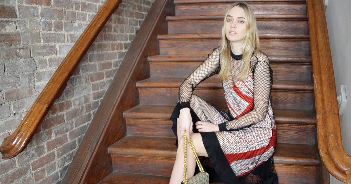 Associate Buyer Tiernan Cowling shows off stand-out dresses, sexy pencil skirts, and easy-to-wear tops from the new collection!
kirnazabete.com/fashion-feed/5…