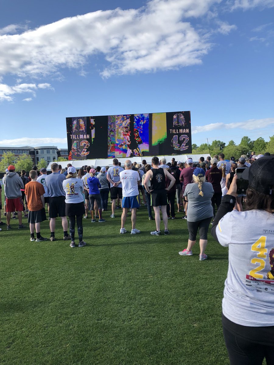 It is was great day to honor a Sune Devil. #ASU #TillmanHonorRun #PT42  #sundevil