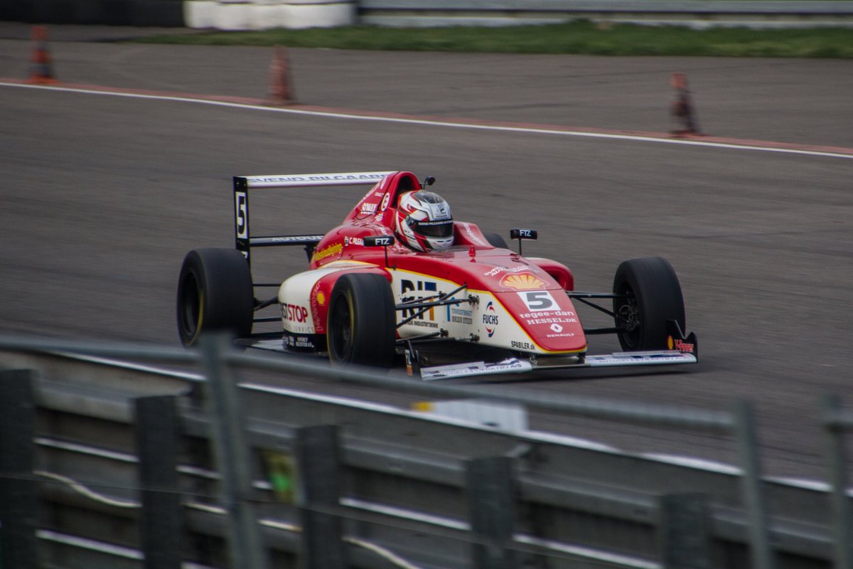 Formel4dk's tweet photo. Veloverstået førstedag på Padborg Park. Next up - Warm-up kl 9 i morgen ! 💥 #formel4dk #f4dk #formel5dk #f5dk #PadborgPark #dkmotorsport https://t.co/OU2f7w1ljL