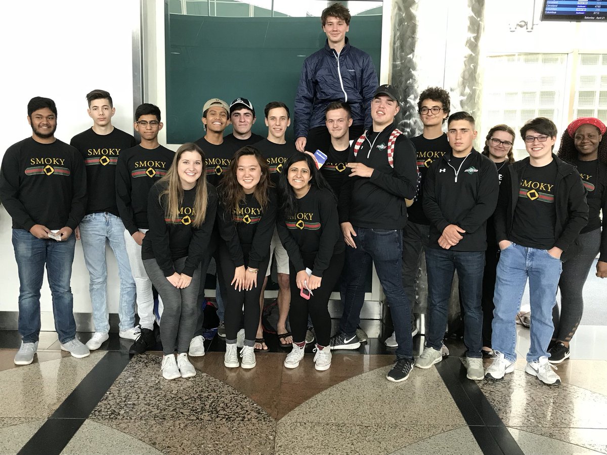 shhsdeca's tweet photo. See you at nationals! #atlantabound https://t.co/Jg52Nsateh