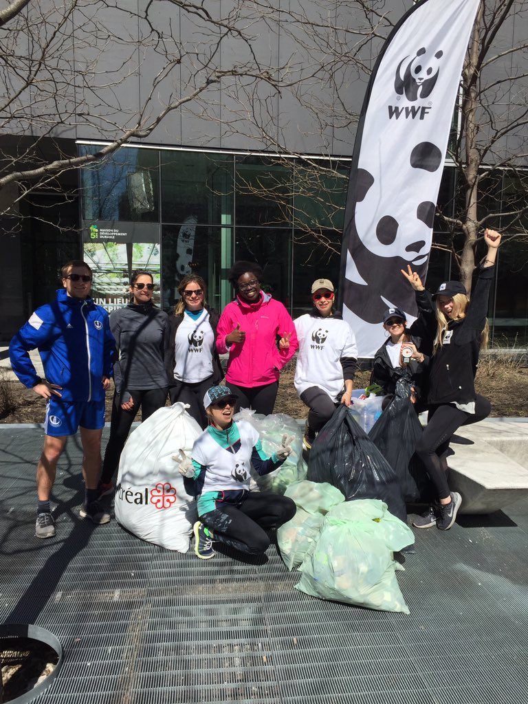 Super première édition du #ploggingwwf à Montréal! Les valeureux joggeurs et marcheurs ont permis de retirer près de 45 kg de déchets des rues et espaces verts publics!