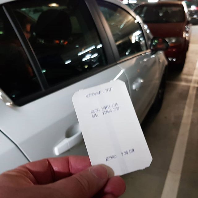 Danke Mano von Röhr Parkhausservice, der den Teilnehmern des 3. #RheinstaWalk das kostenfreie Parken am Hbf ermöglicht hat.

#RheinstaWalk #ProKonstantin #HbfKoblenz #Remos #FestungsStadt #koblenzergram #mittelrheingram #igerskoblenz #koblenzERleben