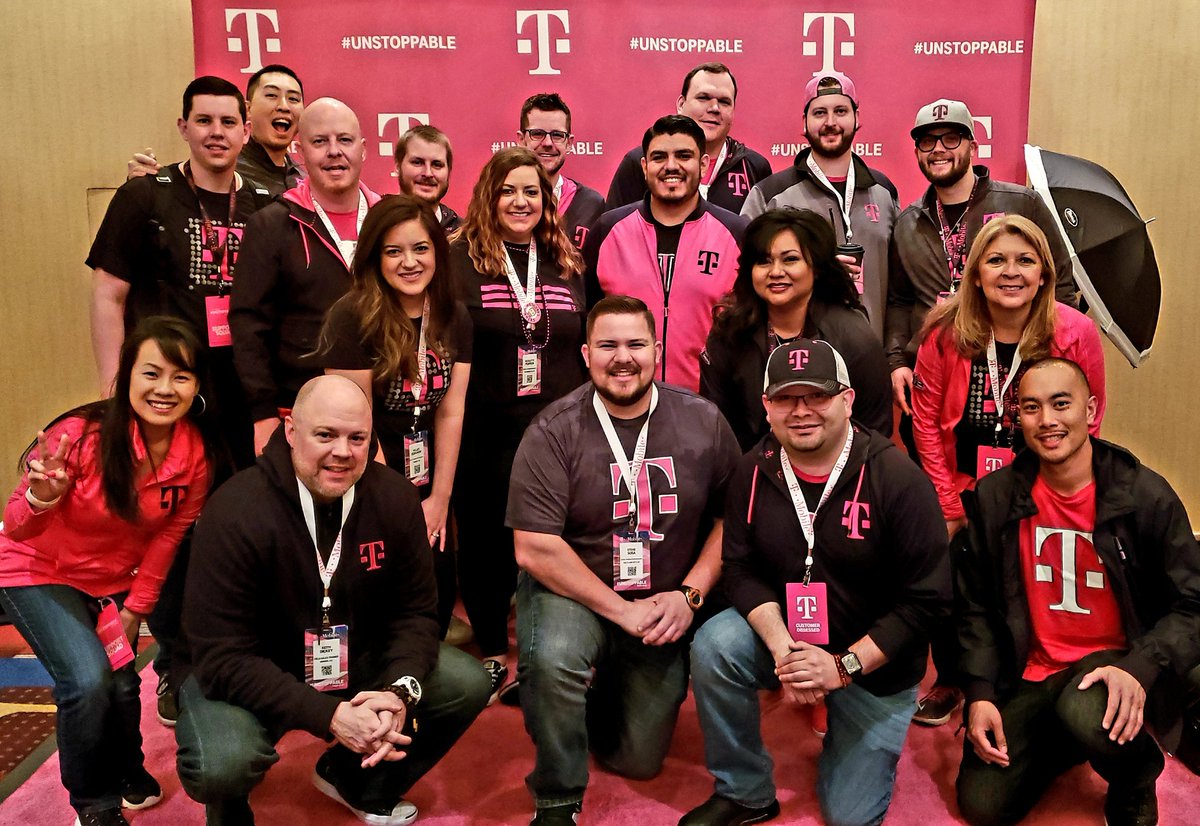 tpham1300's tweet photo. Proud to be a part of such an amazing company who really is about being #CustomerObsessed. Excited about being a part of a team as well! I bleed #Magenta 🤗 #NWSalesTraining #UNSTOPPEABLE @Magenta_Liz @JonFreier @JohnLegere https://t.co/ZtrnXgptO3
