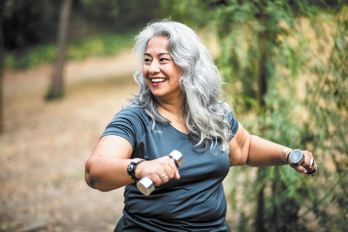 HarvardHealth's tweet photo. Among sedentary middle-aged adults, doing moderate- to high-intensity exercise at least 4 times a week may help restore heart health. https://t.co/YTsGgLBlY2 #HarvardHealth https://t.co/kkYuBkO5Fv
