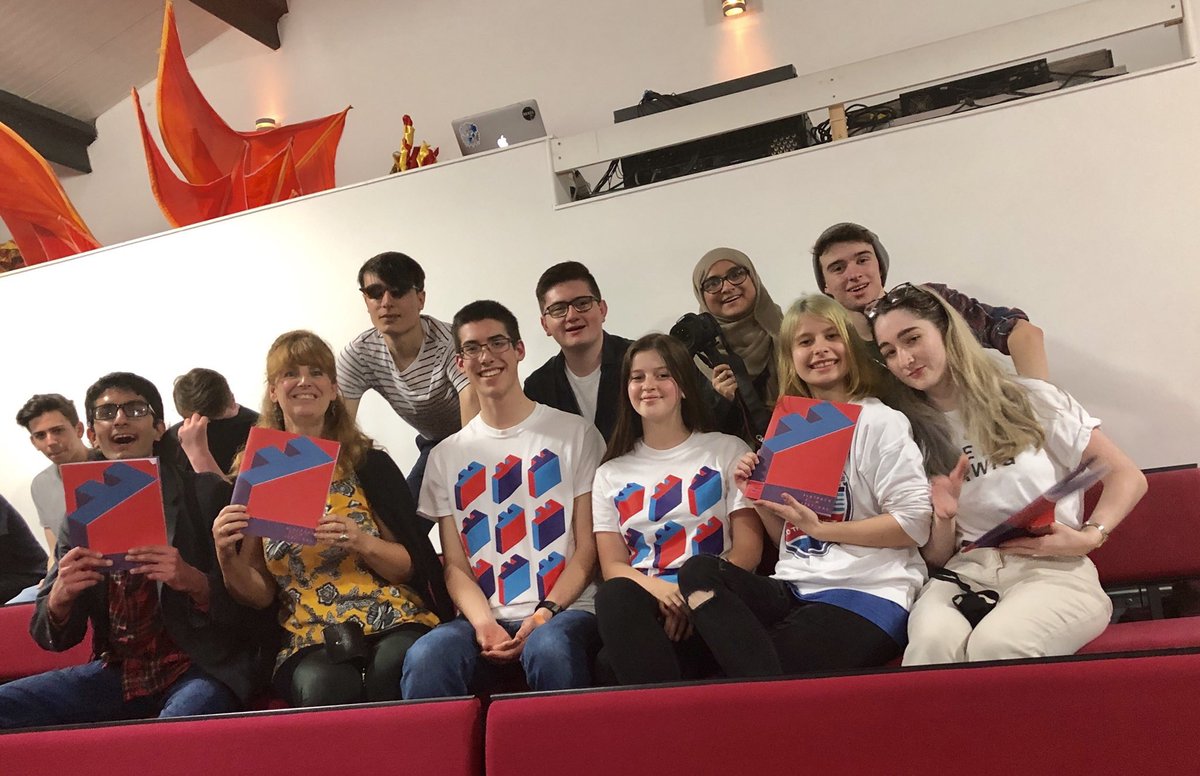 Gen2Creatives's tweet photo. Very proud of our team! #Gen2Creatives #Flatpack12 https://t.co/wLmBwDcDkK