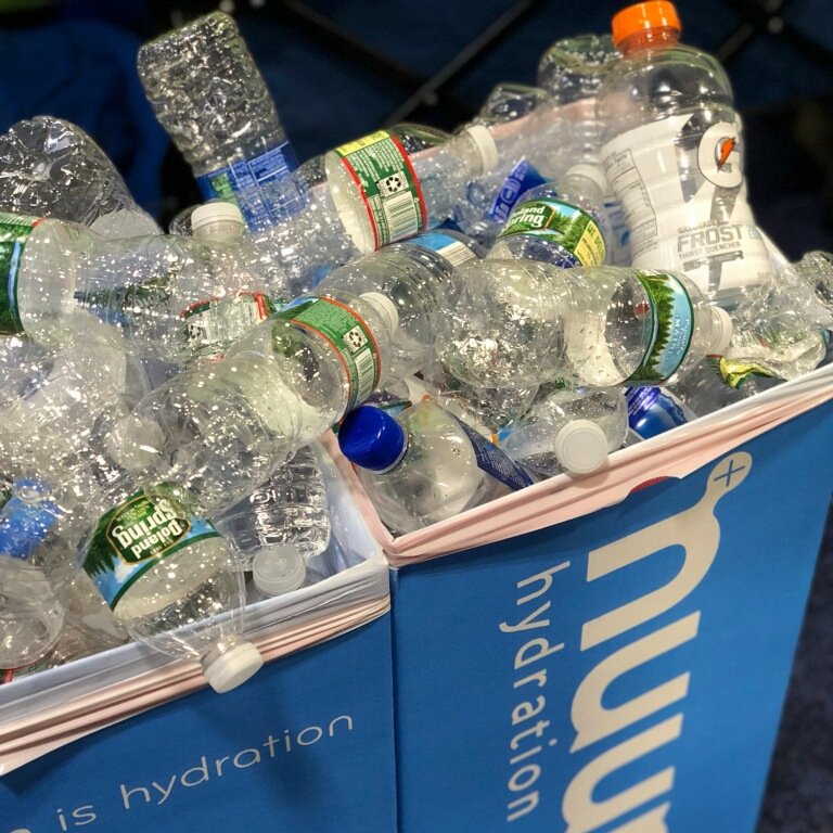 nuunhydration's tweet photo. Thank you to everyone that traded in their disposable bottle at the Boston Marathon expo for a reusable bottle! We recycled over 480 single use bottles! #DumpDisposable https://t.co/hOEq2ObsfN