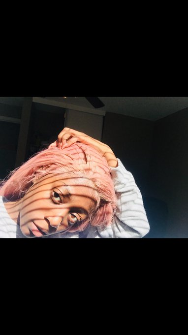 Because I start feelin myself when I get a lil bit of color 🤷🏾&zwj;♀️ #melanin #blackgirlmagic #brownskingirlsCANwearcolor<a href="/tag/melanin"class="tags"><span>#melanin</span></a><a href="/tag/blackgirlmagic"class="tags"><span>#blackgirlmagic</span></a><a href="/tag/brownskingirlscanwe"class="tags"><span>#brownskingirlscanwe</span></a>