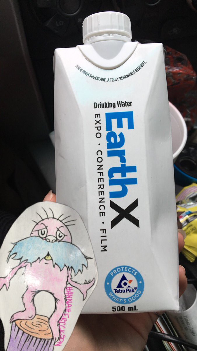 hannahericks0n's tweet photo. My lorax is happy that @earthxorg had free recyclable water bottles available around fair park to cut back on plastic bottle usage #apeswiser @JamieNWiser https://t.co/ND6JLaa9oa
