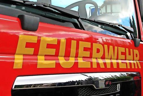 Feuerwehr holt Pferd von Balkon in #Leipzig ebx.sh/2qOTvDH https://t.co/n1iZPnQQQM