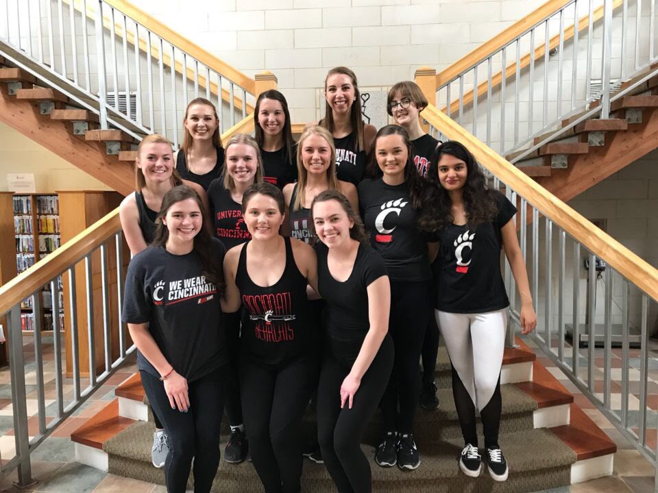 UCDance2Enhance's tweet photo. We had great time dancing with some little ones at our first community outreach today! Thanks Ronald McDonald House for having us! https://t.co/xl1DykIihu