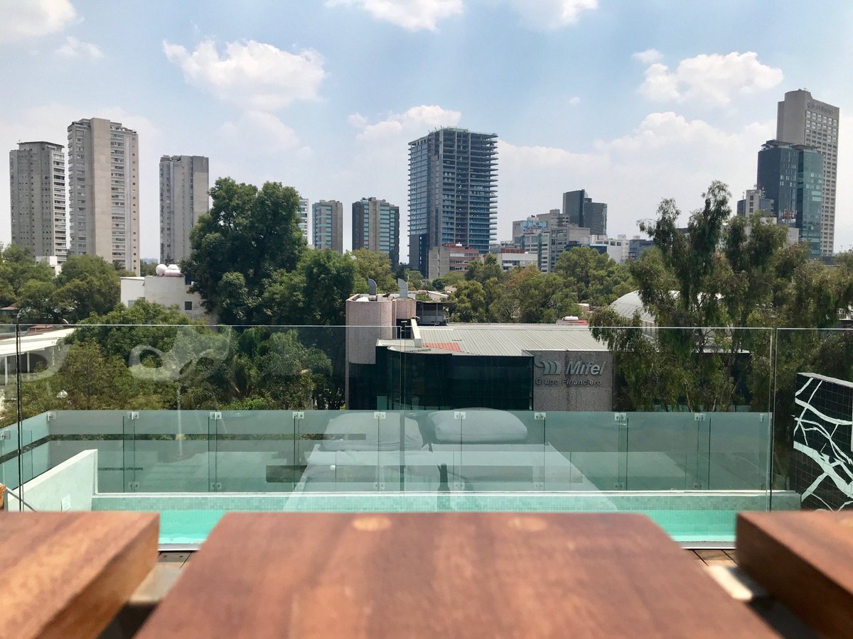 Sahidmx's tweet image. Enrique Norten. #openhousecdmx (@ Hotel Habita - @grupohabita in Miguel Hidalgo, DF) swarmapp.com/c/6GfonLcIEpf