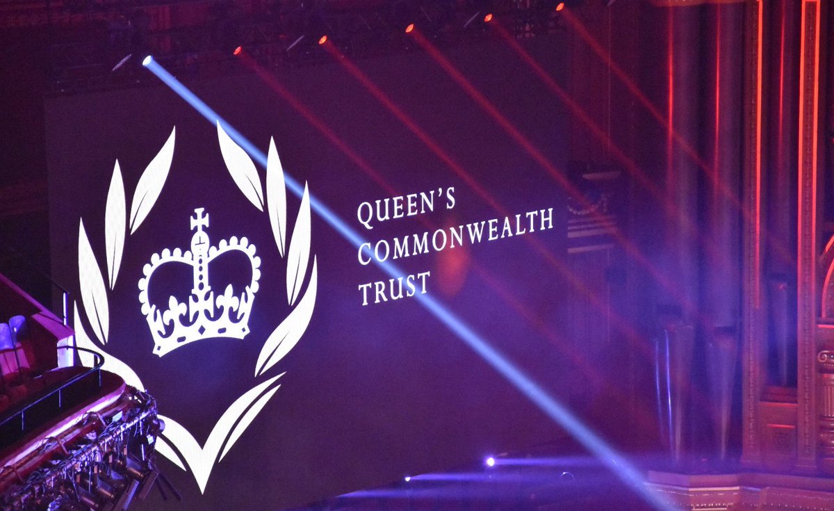 RoyalFamily's tweet photo. "As we celebrate your 92nd birthday this evening and in recognition of your incredible life of service, I am delighted to say that the Queen's Commonwealth Trust has now been launched to support young leaders around the Commonwealth."
@queenscomtrust #QueensBirthday https://t.co/fYDBhEOKXv