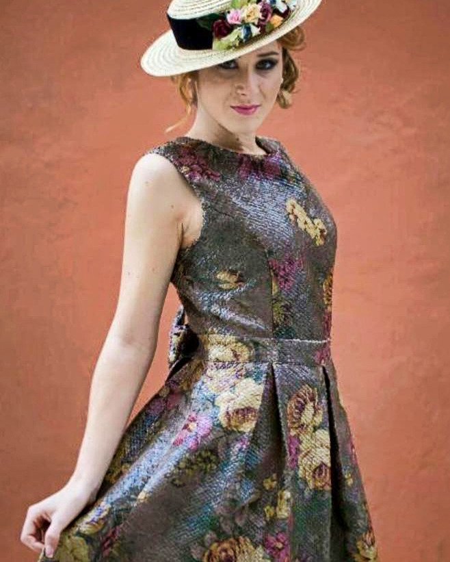 tegusmoda's tweet photo. Vestido Classique flowers de Tegus #tuerestendencia #tegusmoda #tegus #fashion #moda #fashionphotography #modaespañola #modaespaña #ropamujer #vestido #vestidos #Modaexclusiva #Handmadefashion #slowfashion #outfits #Modafemenina #model #outfitoftoday #spanishfashion #modelo https://t.co/ibvre142na