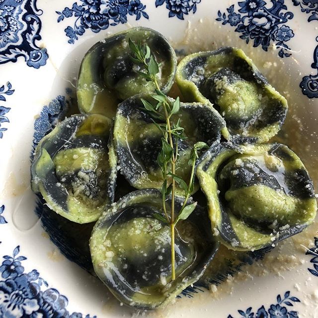 Dellaterrapgh's tweet photo. #proscuittomushroomtortellini #charcoalarugulapasta #thymebutter #magnificient #devilishlydelicious #Getsome #pastaspecial #wedoitbedt#watchoutzelie #herewecome #great community #cantwait #futuregoals @explorezelie https://t.co/9B2xyeHy0Z