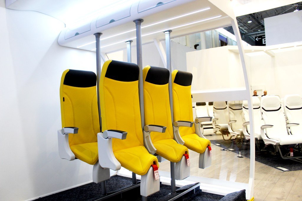 meetings411's tweet photo. #MeetingProfs Here's a photo of those #StandingSeats that save an air carrier's investment and reduce costs to passengers. Not for #IncentiveProfs https://t.co/EAW45nF3z5