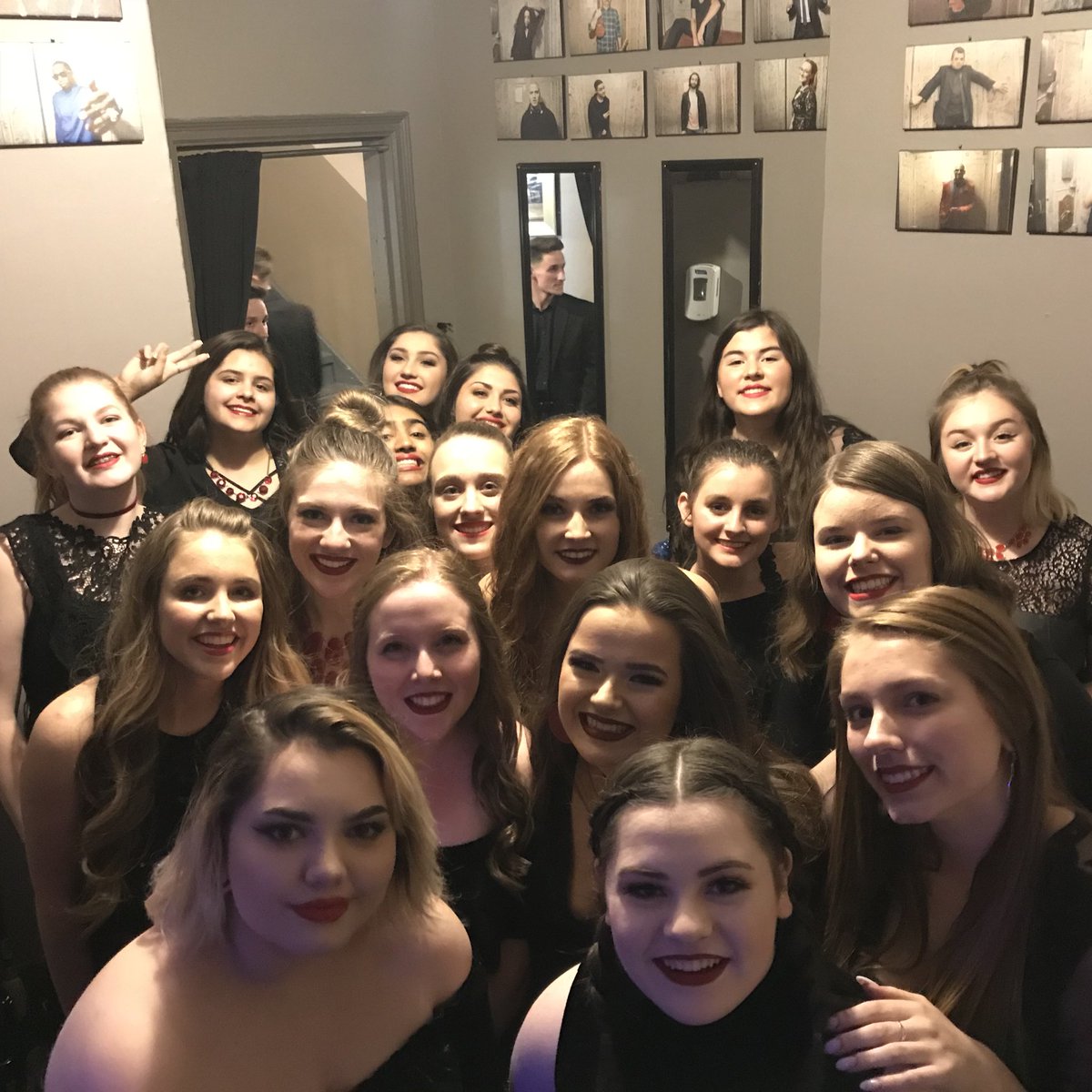 varsityvocals's tweet photo. Waiting in the wings and ready to kick off #ICCA Finals are the third place winner of last night’s #ICHSA Finals, @MarcusFusion! https://t.co/fn8SmGQYfL