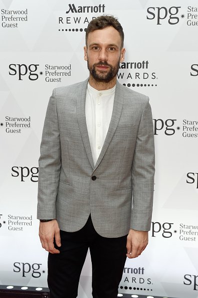 NickBloodFans's tweet photo. 📸| New/Old: Nick Blood attends Marriott International celebrates world-class loyalty programme on April 17, 2018 in London, England. https://t.co/JmkFcsn0dM