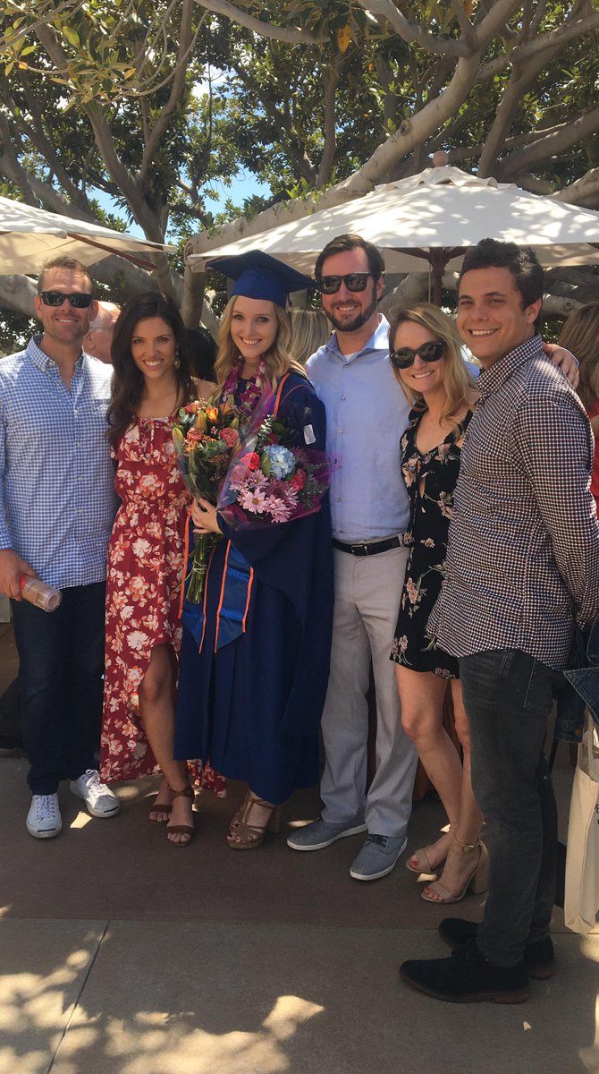 GraziadioSchool's tweet image. Congrats to our Spring 2018 Graduates, we are proud of your hard work and can't wait for what the future holds! “‘For I know the plans I have for you,’ declares the Lord, ‘plans to prosper you and not to harm you, plans to give you hope and a future.’” Jeremiah 29:11. #PeppGrad18