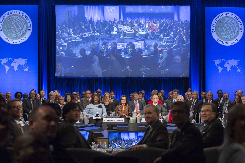 Archive: World Bank Group President Jim Yong Kim tweet media