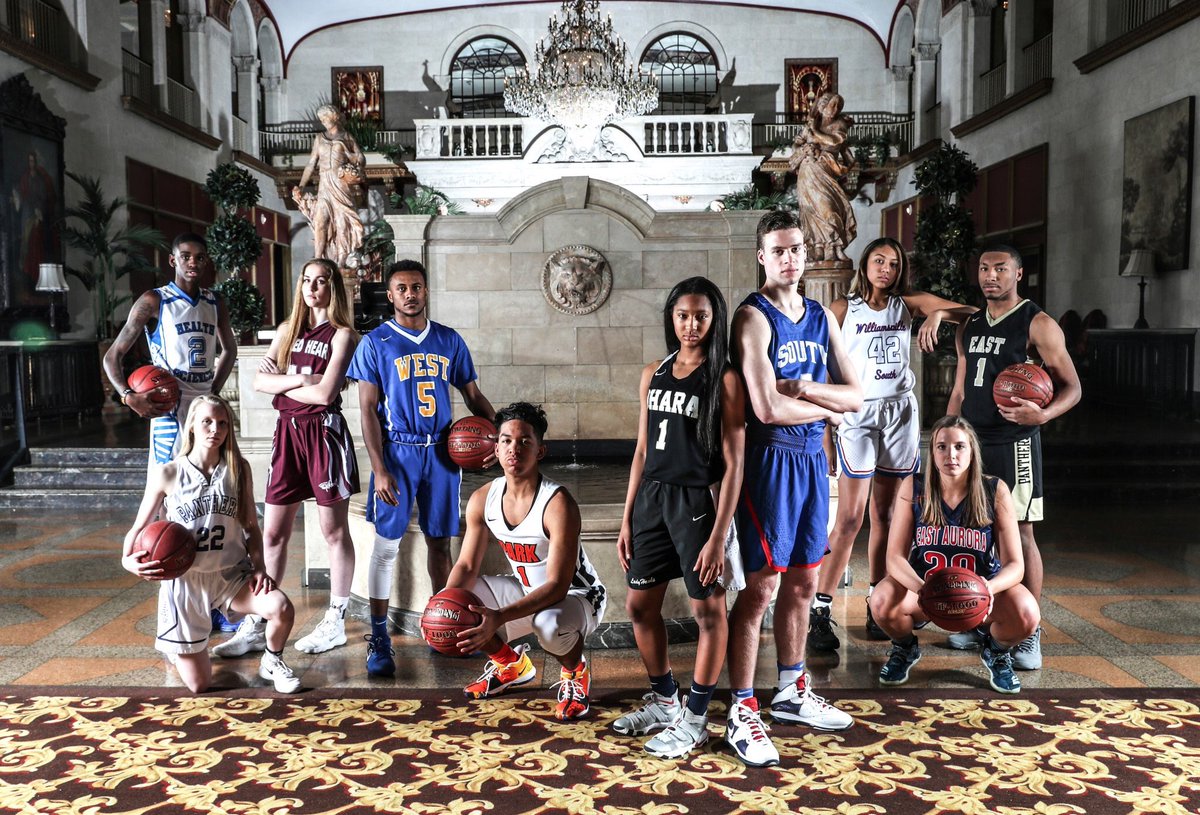 gregdolan_'s tweet photo. Buffalo News POY📰 #GlorytoGod @bufnewspreptalk @jmccoyphoto https://t.co/pLgmlC3Tqm