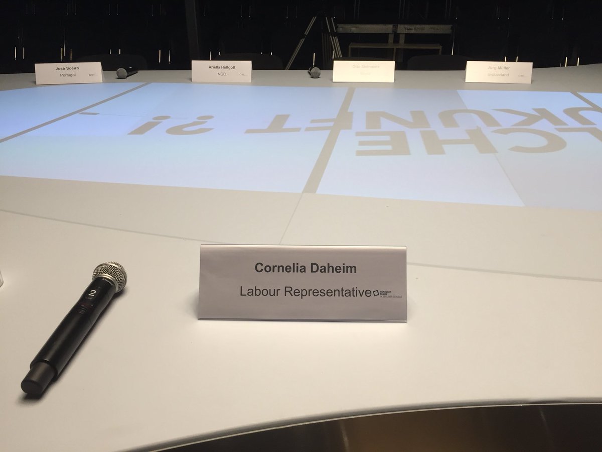 CorneliaDaheim's tweet photo. „We missed the chance to reset the malfunctioning economic system“ Participatory Conference on #whichfuture #futurestate #welchezukunft by @DT_Berlin - contributed on work / history of #financialcrisis today - tomorrow workshop on #futurepower of #workers w. @LeonKrenz https://t.co/GcPcCncFjf