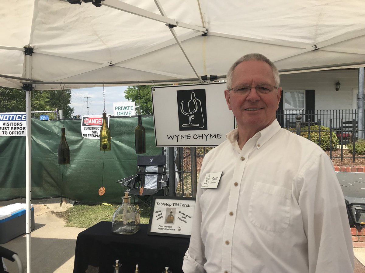 Scott Davidson, creator of Wyne Chyme, says he likes #cdaf2018 for a number of reasons: Super Bulldog Weekend, friends, relatives, and fun! No wonder he’s been coming for 7 years!