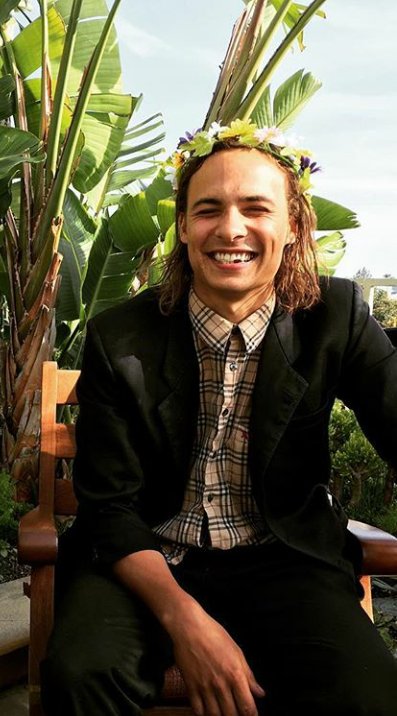 Happy birthday weirdo 🎉🎉

#FrankDillane #fearthewalkingdead