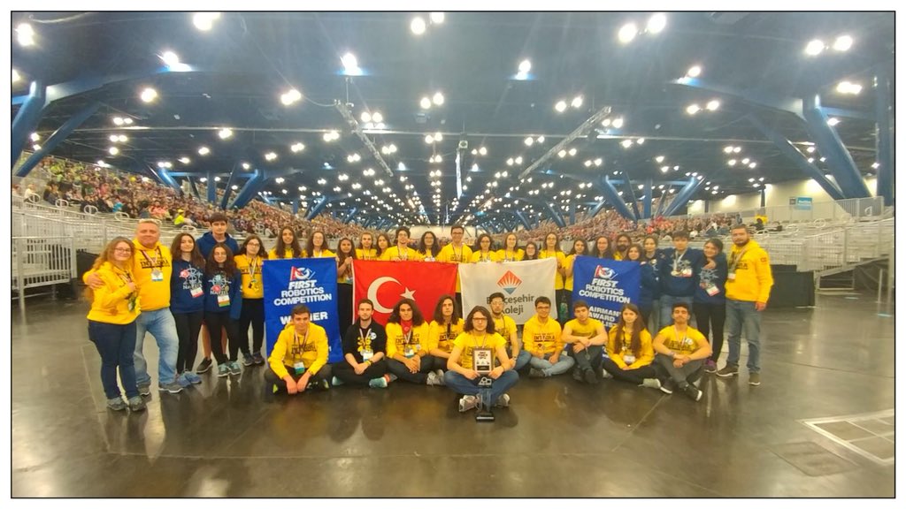 koccozlem's tweet photo. Dünya robotik turnuvasına Bahçeşehir Koleji Fen ve Teknoloji Lisesi damgasını vurdu👍
Tebrikler @FRC_Integra3646 @anilcici 
👏👏 Başarı Bahçeşehir’in geleneğinde var.Türk gençleri fırsat verildiğinde dünyanın en iyisi olacağını gösteriyor. https://t.co/kjjuyUwc9U