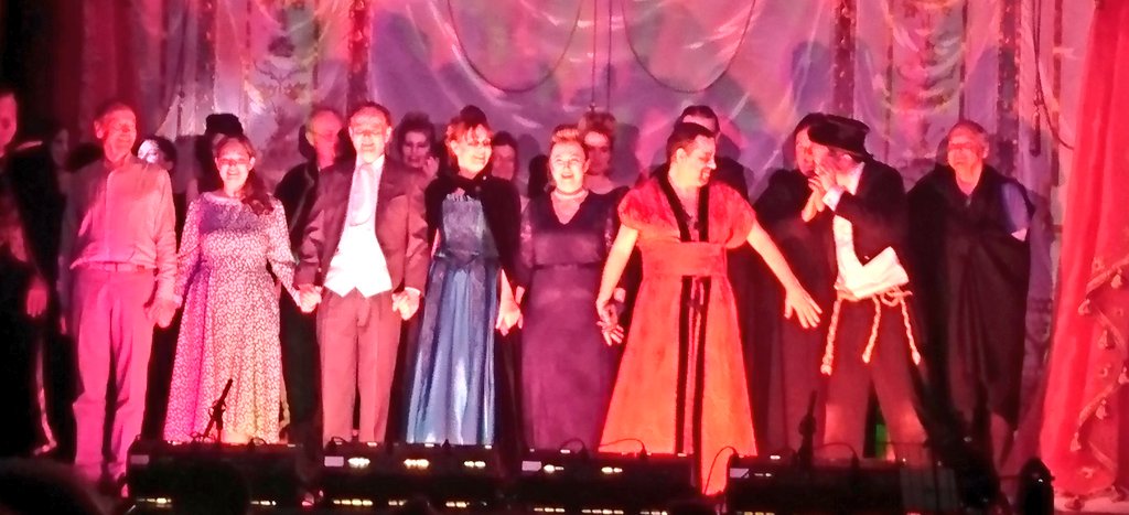 MaryGNguyen's tweet photo. That was absolutely fantastic! Don Giovannia as some kind of Count Dracula really worked... killed off by the Commendatory's wooden stake through the heart. Excellent voices and performances from the cast & musicians. Congratulations @normansfield @AsylaEnsemble #Instantopera https://t.co/iGuYQUeUA0
