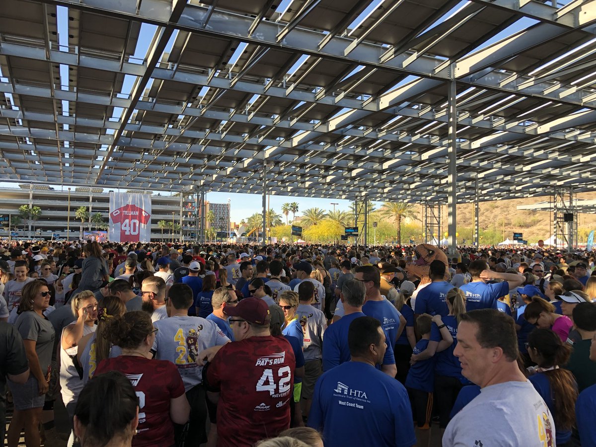 A beautiful morning in Tempe. Participated in the annual Pat Tillman run - another premiere PHX East Valley event. 30k people helping raise money for a great cause!! And - I “slogged” ( a slow jog) the 4.2 miles!!!