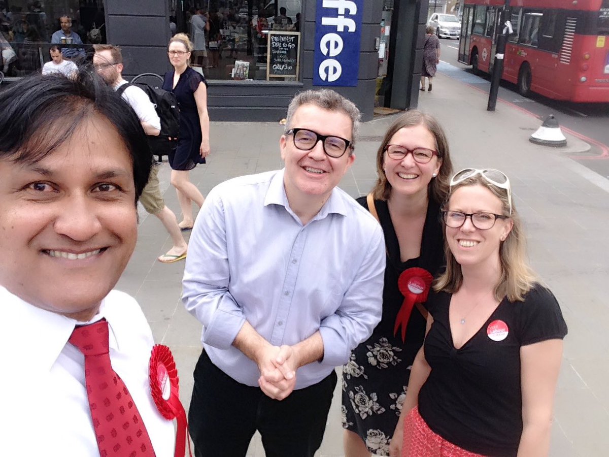 beingrealkhan's tweet photo. 3rd May 2018 🌺
Ambitious for EVERYONE !We are LABOUR and We will Win WANDSWORTH 👇
For the MANY
Not the FEW
@DrRosena @NightingaleLab @Nightingale_Reb @RedHen90 @coloflynn https://t.co/fF3WkgOL7w