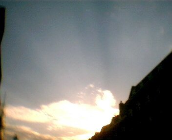LondonSkywatch's tweet photo. #Chemtrails Possible #ShadowClouds? https://t.co/BWHirFzucA