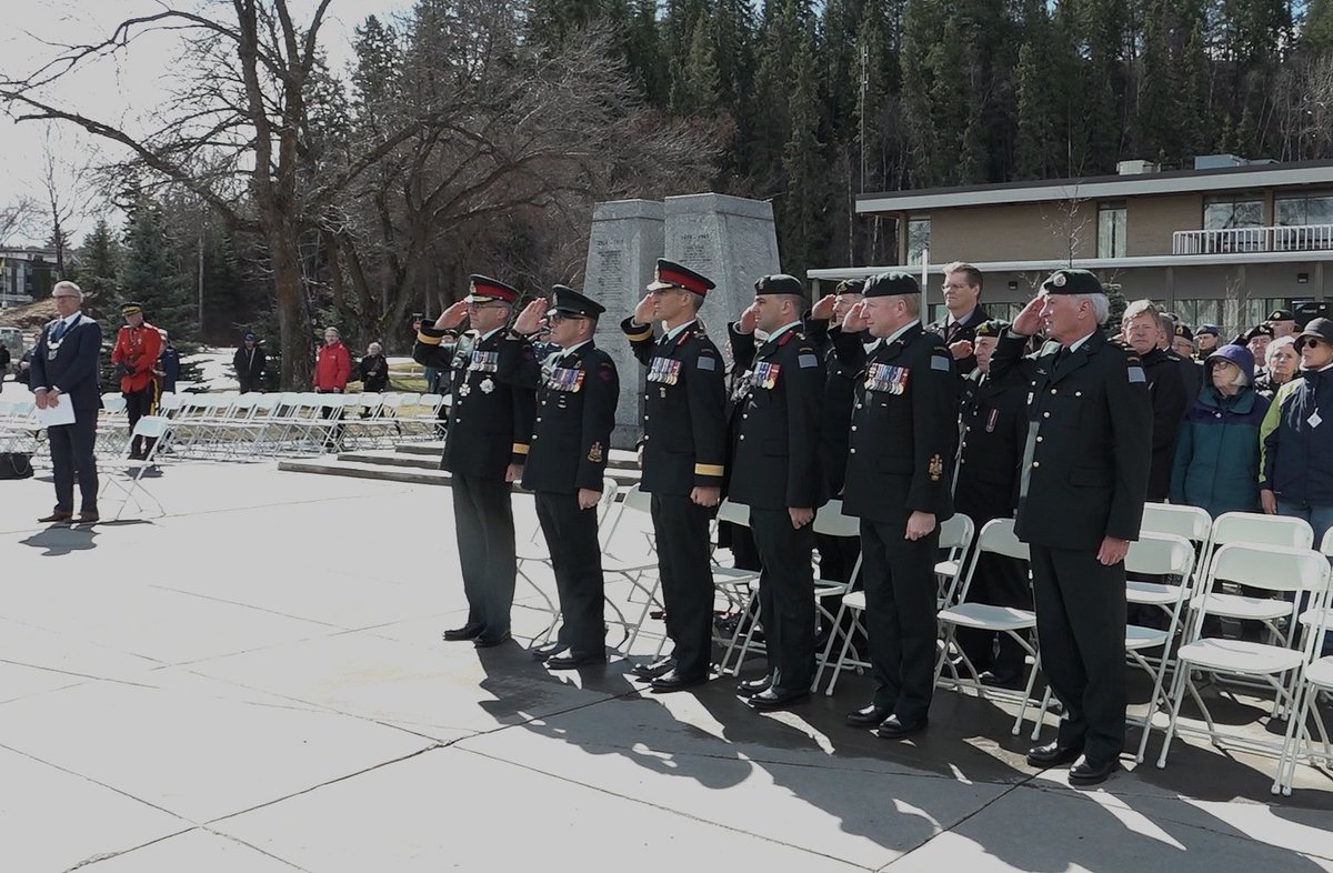 Army_Comd_Armee's tweet image. Honoured to attend #FreedomoftheCity Parade in #PrinceGeorge where The Rocky Mountain Rangers – an Army Reserve unit of @3CdnDiv - were granted #FreedomoftheCity. Kloshe nanitch. #BritishColumbia #StrongProudReady facebook.com/CANArmy/videos…