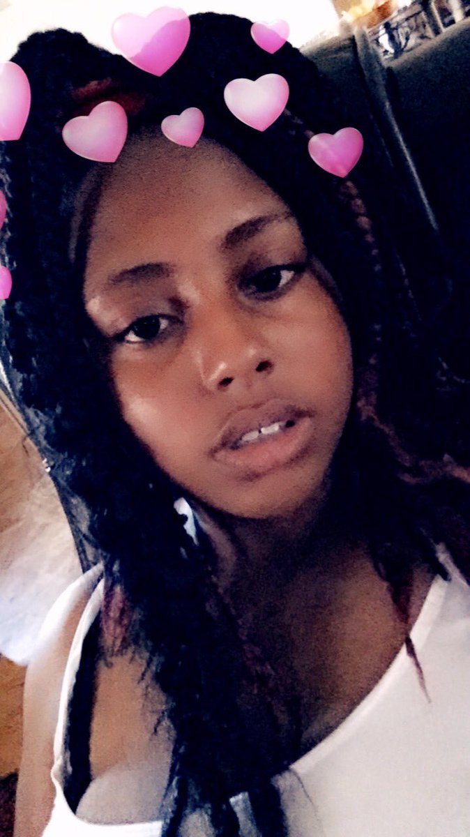 _PocaHunduns's tweet photo. Bitch whet?😐🤨 https://t.co/DPkamh7lAR