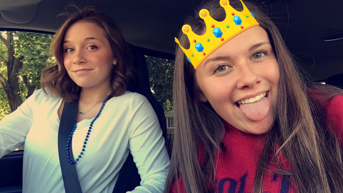 rachelm6713's tweet image. Belated Birthday s/o to the best sister a gal could ask for. No one else I would rather skip school with, take naps with &amp;amp; spend the rest of my life with. I love you to the 🌙&amp;amp; back. Sorry flipagram deleted my vid. #vsorry #16 💛👯‍♀️