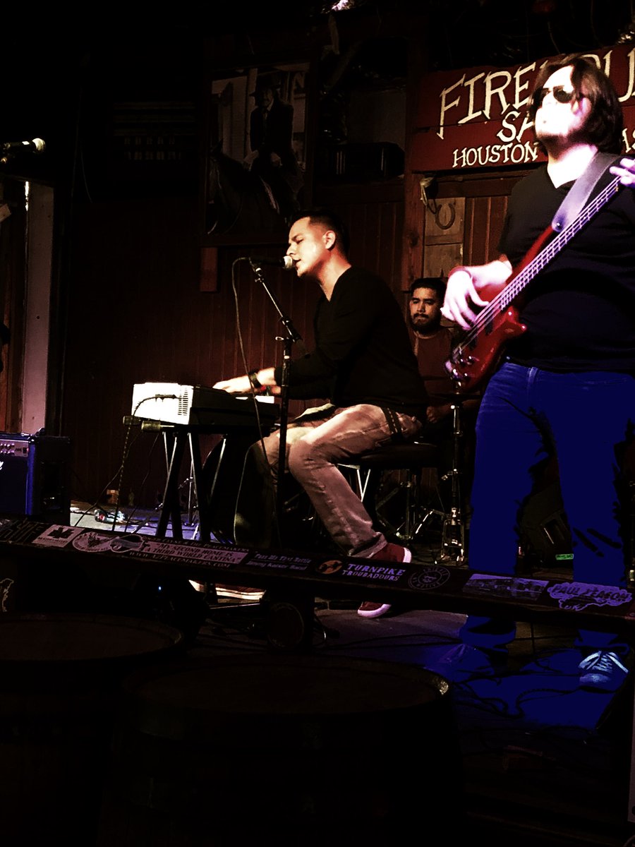 RealSoulAxis's tweet image. Thank you to everyone who came out this past Thursday to show some support, we really appreciate you guys!! Also, thanks to Firehouse Saloon and The Final Five Agency for having us! We had a great time and enjoyed some great music as well. Keep on rocking on guys!!