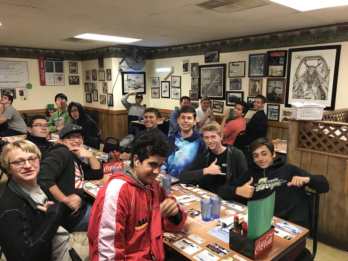 CHS_Aviation's tweet photo. No visit to Chino’s Planes of Fame museum is complete without breakfast at Flo’s Airport Cafe! https://t.co/TOBrkJBMdC