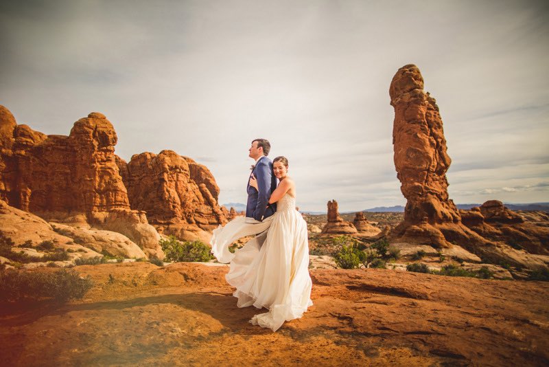 TheZombieBride_'s tweet photo. In honor of earth day and all things weddings, here are some more National Park weddings for your inspiration! 🌿🌲😍 https://t.co/aogAc77lzl