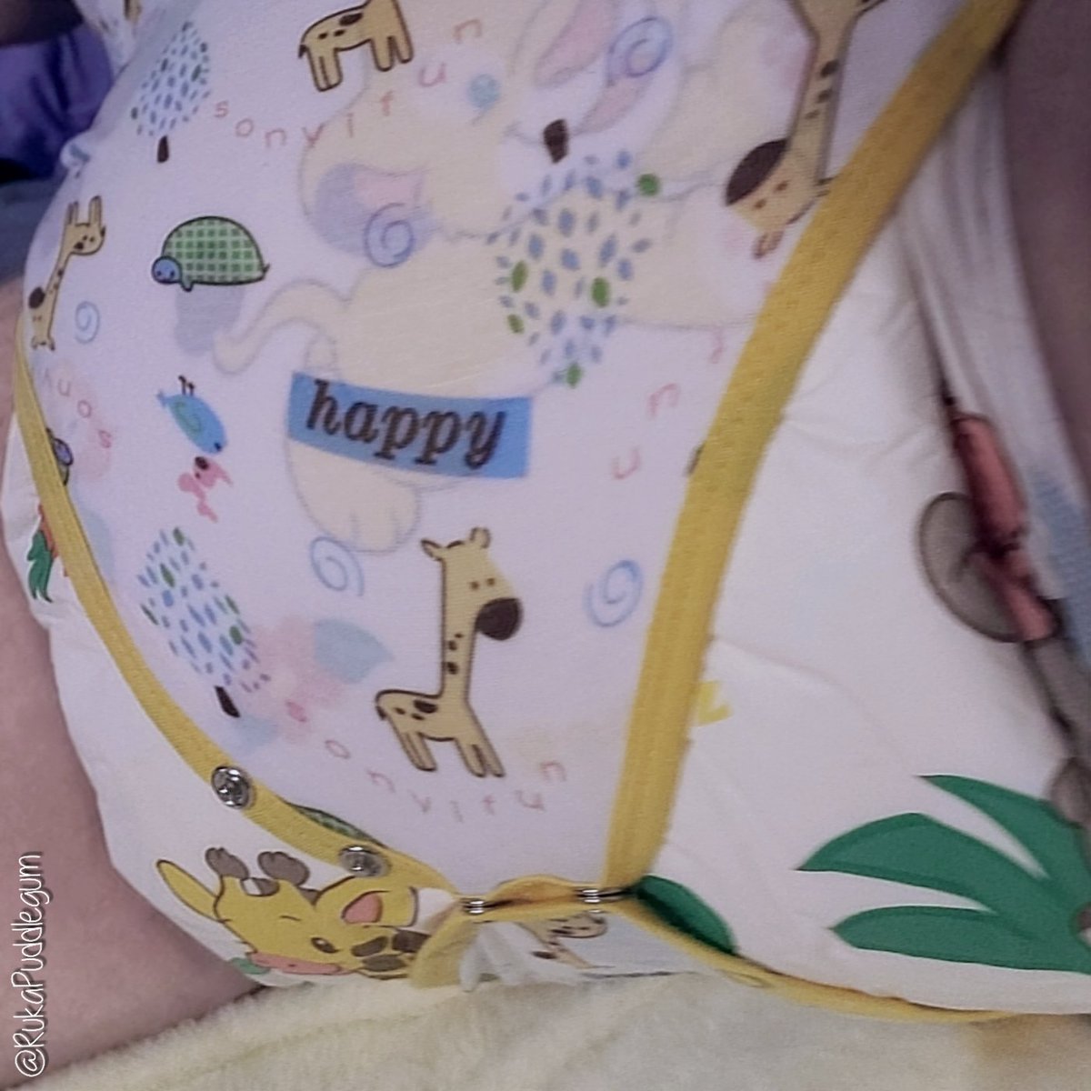 RukaPuddlegum's tweet photo. Snaps are hard...I think I might need an adult.... https://t.co/ZlzfDhRXUt